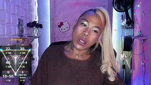 tsviolett online show from March 13, 2025, 5:39 pm