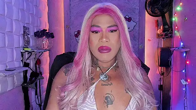 tsviolett online show from March 17, 2025, 9:23 pm