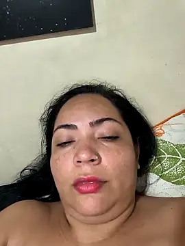 NIKOLE1301 online show from February 18, 2026, 1:40 pm