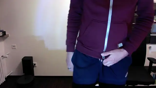 Slave 75 online show from February 13, 2026, 5:53 pm