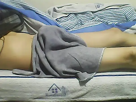 sebastian aries online show from November 28, 2025, 6:27 am