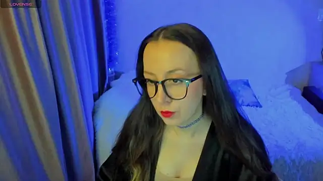 Snapshot of CurlySteph chatting on October 23, 2025, 4:39 pm CurlySteph online show from October 23, 2025, 4:39 pm