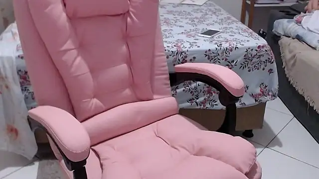 bustycarly online show from March 23, 2026, 11:31 pm