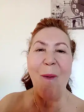 Hottie-Mom online show from March 22, 2026, 8:18 am