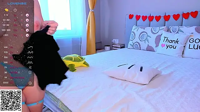 Snapshot of alishauki chatting on February 25, 2025, 1:39 pm alishauki online show from February 25, 2025, 1:39 pm