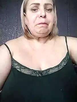 Snapshot of EvaCristal chatting on March 11, 2025, 7:58 pm EvaCristal online show from March 11, 2025, 7:58 pm