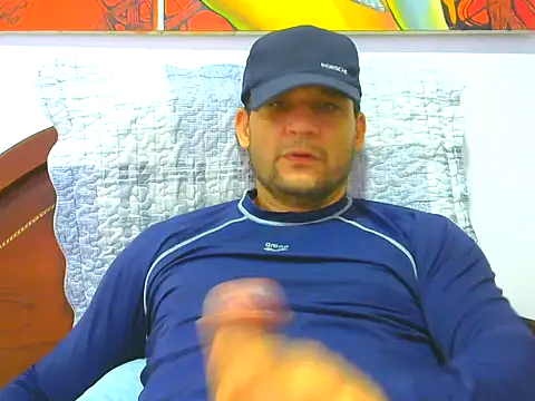 altenori112 online show from April 12, 2026, 1:27 pm