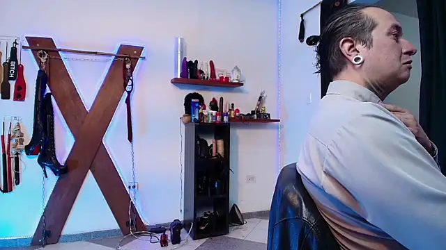 Snapshot of boy_n_girl chatting on February 15, 2025, 9:05 am boy n girl online show from February 15, 2025, 9:05 am