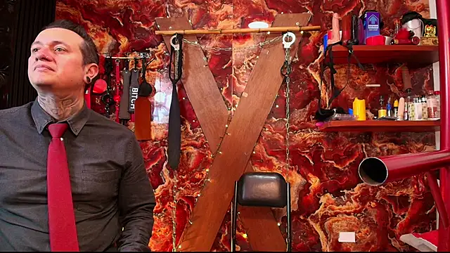 boy n girl online show from February 21, 2026, 9:43 am