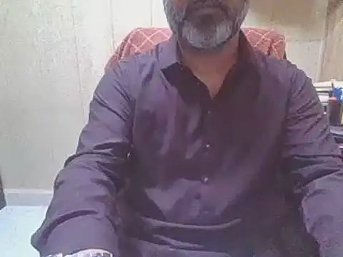 hairymaster95 online show from May 29, 2026, 7:17 am