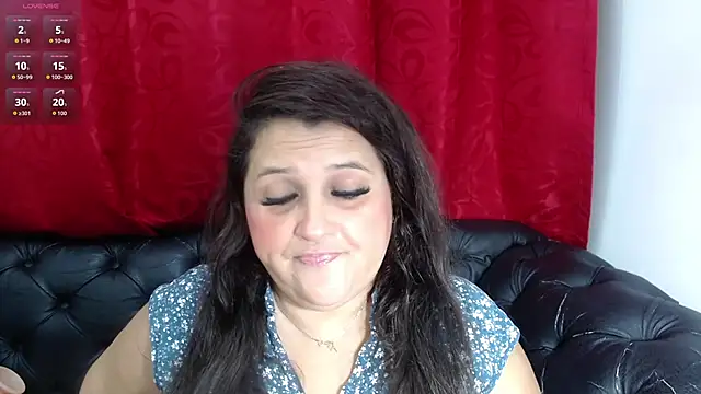 Kerly Doll online show from July 2, 2026, 3:07 pm