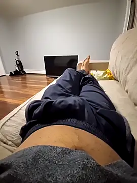 YourPersonall online show from April 3, 2026, 2:53 am