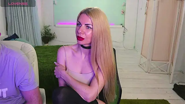 Snapshot of AlisaAleksandr chatting on April 30, 2026, 8:57 pm AlisaAleksandr online show from April 30, 2026, 8:57 pm