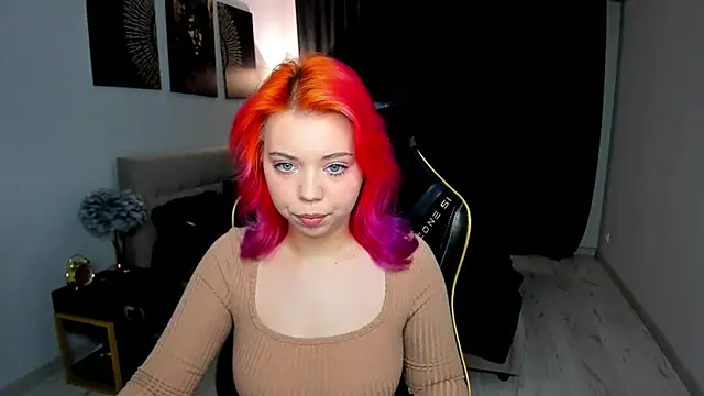 EnergyBunny 1 online show from April 14, 2026, 5:41 pm