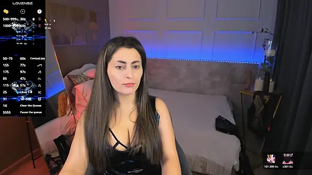 KylieMellow online show from May 21, 2026, 5:36 am