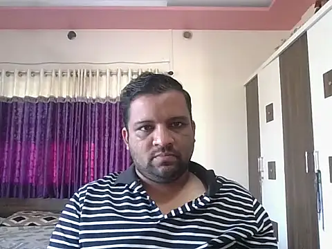 dhruv love online show from December 23, 2025, 4:43 am