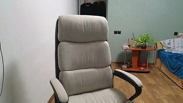 Snapshot of Remy_Miles chatting on November 13, 2025, 3:33 pm Remy Miles online show from November 13, 2025, 3:33 pm