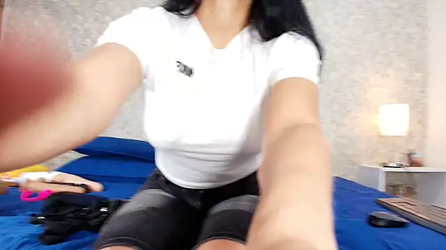 Snapshot of samanta_360 chatting on October 9, 2025, 11:52 am samanta 360 online show from October 9, 2025, 11:52 am