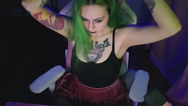 Ginger Stay online show from June 23, 2026, 9:13 pm