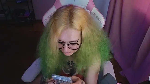 Ginger Stay online show from June 28, 2026, 8:53 am