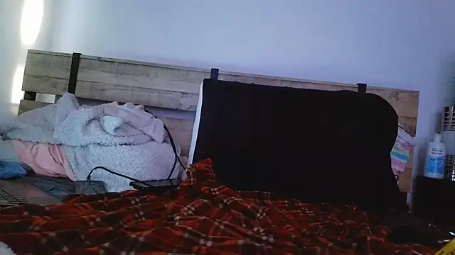JaySquirt96 online show from July 28, 2026, 12:01 pm