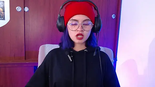 Snapshot of Raventh_ chatting on February 26, 2026, 1:54 pm Raventh online show from February 26, 2026, 1:54 pm