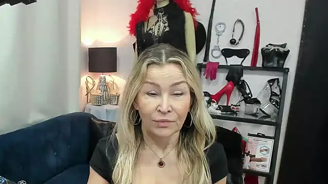 crystaLUX online show from April 2, 2026, 5:16 am