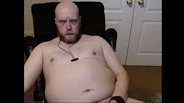 Snapshot of daveletsplay chatting on January 7, 2025, 11:14 pm daveletsplay online show from January 7, 2025, 11:14 pm