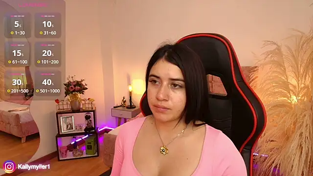 KallyMyller1 online show from January 11, 2025, 7:27 pm