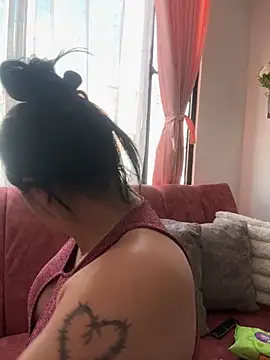 KallyMyller1 online show from October 2, 2025, 7:54 pm