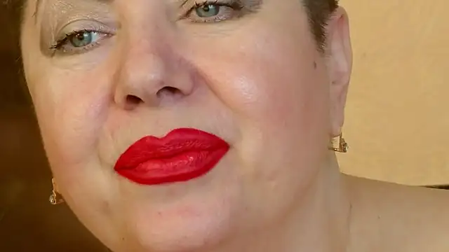 LadyPosh online show from December 18, 2024, 1:59 am