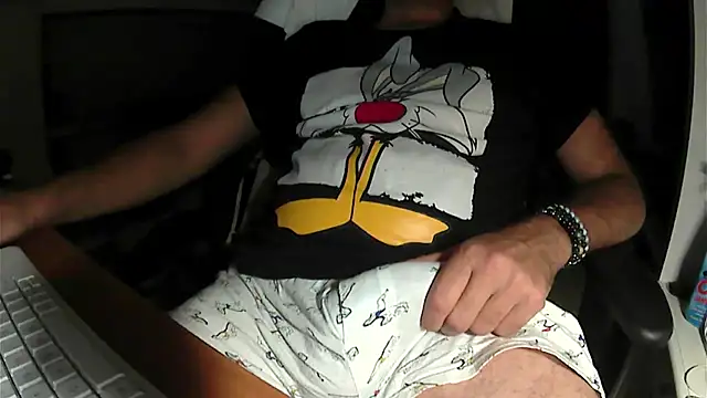 DoubleMassiveT online show from October 29, 2025, 1:52 am