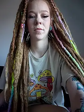 LucidLucy online show from April 20, 2026, 11:57 am