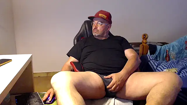 fraboys online show from April 12, 2026, 2:11 pm