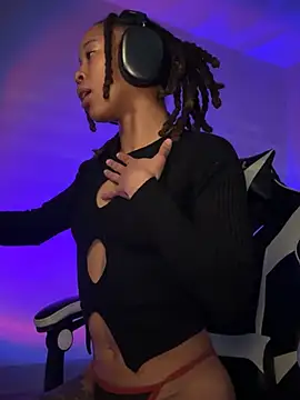 Snapshot of thebrattygoddess chatting on January 14, 2025, 2:43 pm thebrattygoddess online show from January 14, 2025, 2:43 pm