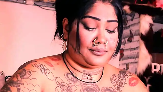 Snapshot of indian_dreamgirl chatting on October 15, 2025, 8:53 pm indian dreamgirl online show from October 15, 2025, 8:53 pm