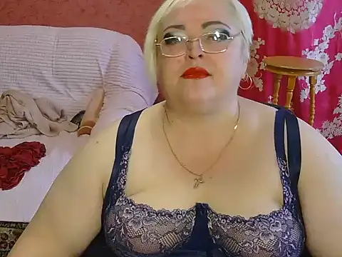 Iren4555 online show from April 8, 2026, 5:07 am