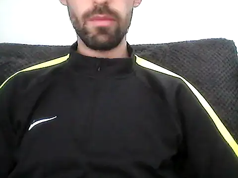 Snapshot of juju156111 chatting on February 10, 2026, 10:19 am juju156111 online show from February 10, 2026, 10:19 am