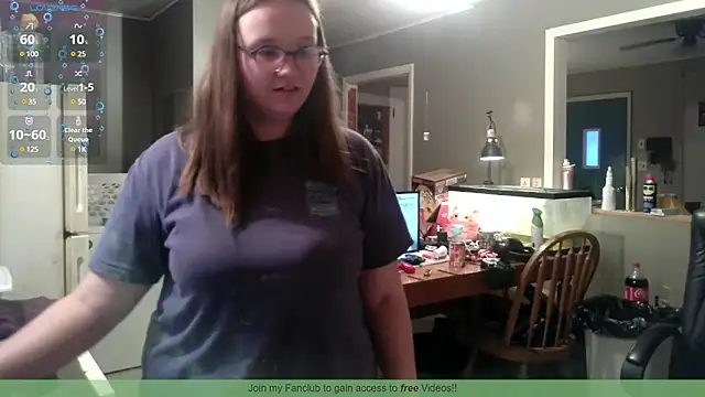 Snapshot of ZeTurtleMaster chatting on February 18, 2025, 11:41 pm ZeTurtleMaster online show from February 18, 2025, 11:41 pm