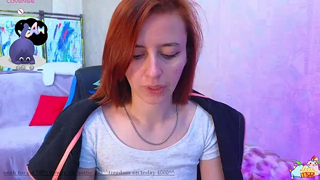 DanaMartina online show from February 7, 2025, 7:50 am