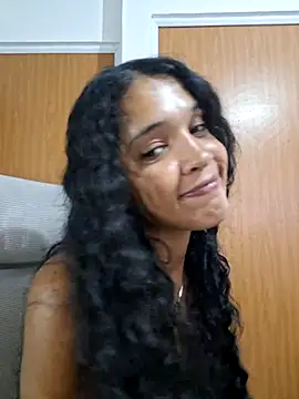 Snapshot of Eliana29 chatting on March 22, 2026, 10:35 pm Eliana29 online show from March 22, 2026, 10:35 pm