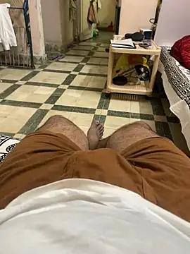 Snapshot of Rocky_1907 chatting on March 21, 2025, 9:34 pm Rocky 1907 online show from March 21, 2025, 9:34 pm