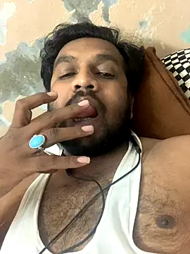 Snapshot of Rocky_1907 chatting on November 19, 2025, 7:25 pm Rocky 1907 online show from November 19, 2025, 7:25 pm