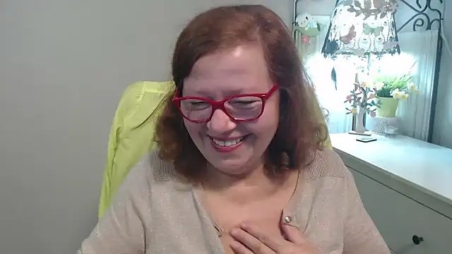 Adelewildx online show from October 8, 2025, 3:15 am