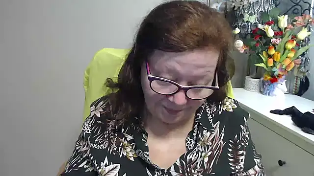 Snapshot of Adelewildx chatting on February 10, 2026, 3:54 am Adelewildx online show from February 10, 2026, 3:54 am