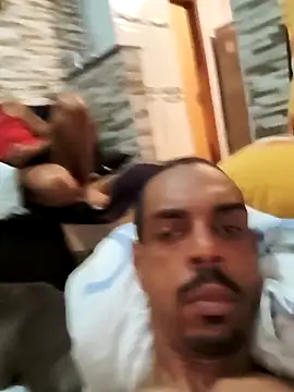 Snapshot of Latrel01 chatting on November 16, 2025, 12:49 am Latrel01 online show from November 16, 2025, 12:49 am