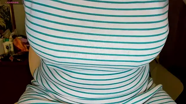 Snapshot of darsha_sahu chatting on February 4, 2025, 5:42 am darsha sahu online show from February 4, 2025, 5:42 am