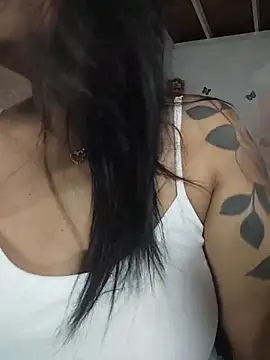 Snapshot of darsha_sahu chatting on December 19, 2025, 12:17 am darsha sahu online show from December 19, 2025, 12:17 am