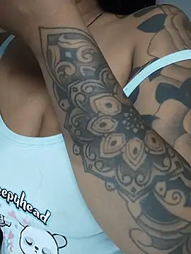 Snapshot of darsha_sahu chatting on January 18, 2026, 2:48 am darsha sahu online show from January 18, 2026, 2:48 am