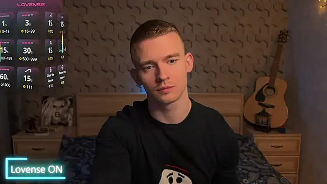 Snapshot of Marvelboy_ chatting on December 23, 2025, 1:36 am Marvelboy online show from December 23, 2025, 1:36 am